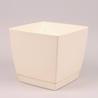 Горщик пластмасовий з підставкою Coubi квадрат кремовий 13.5х13.5см.