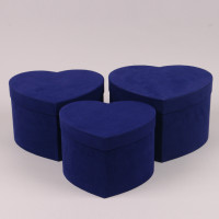 Комплект синіх велюрових коробок для квітів Серце 3 шт. 39870
